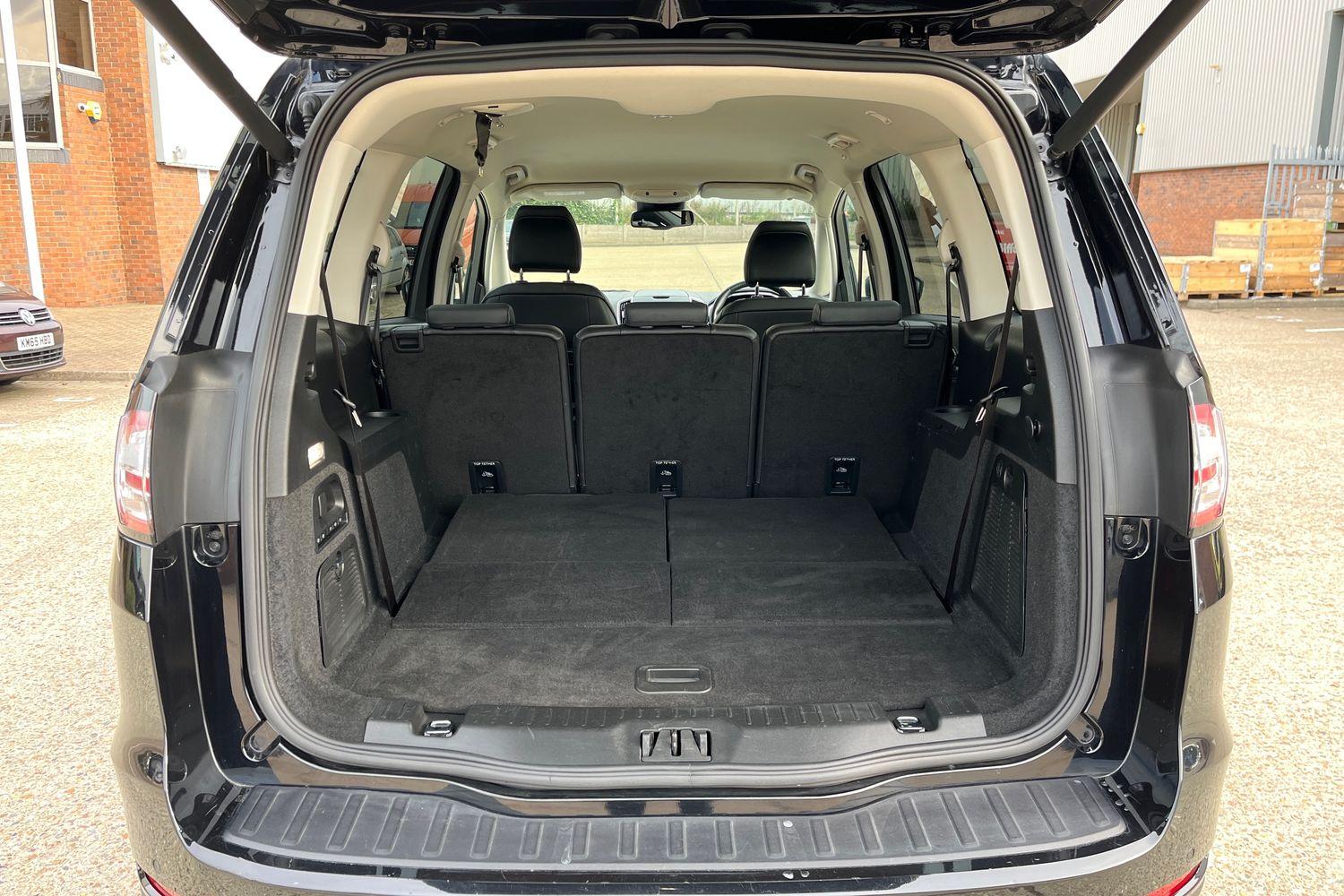 Ford Galaxy Photo 20
