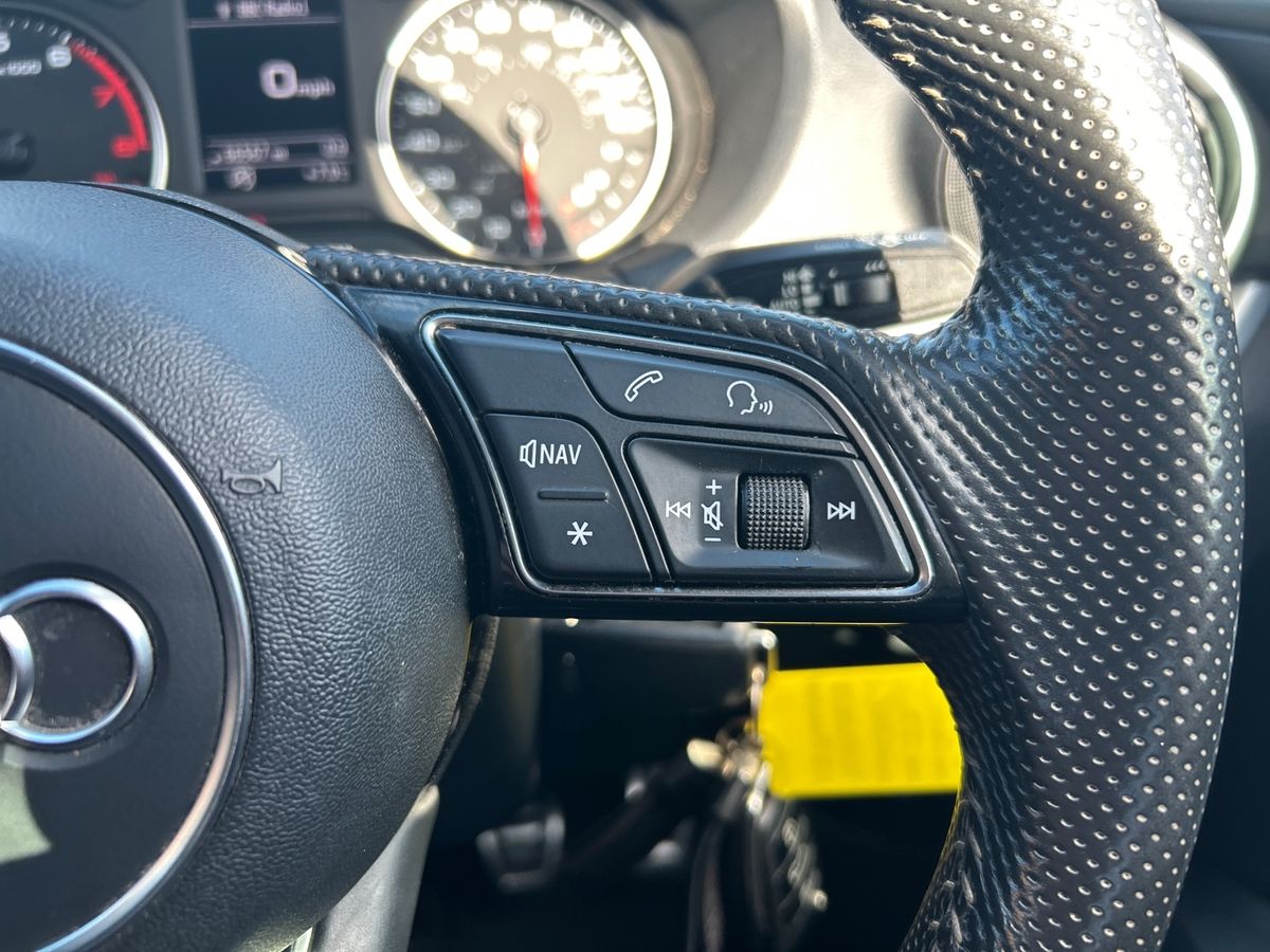 Audi Q2 Photo 15