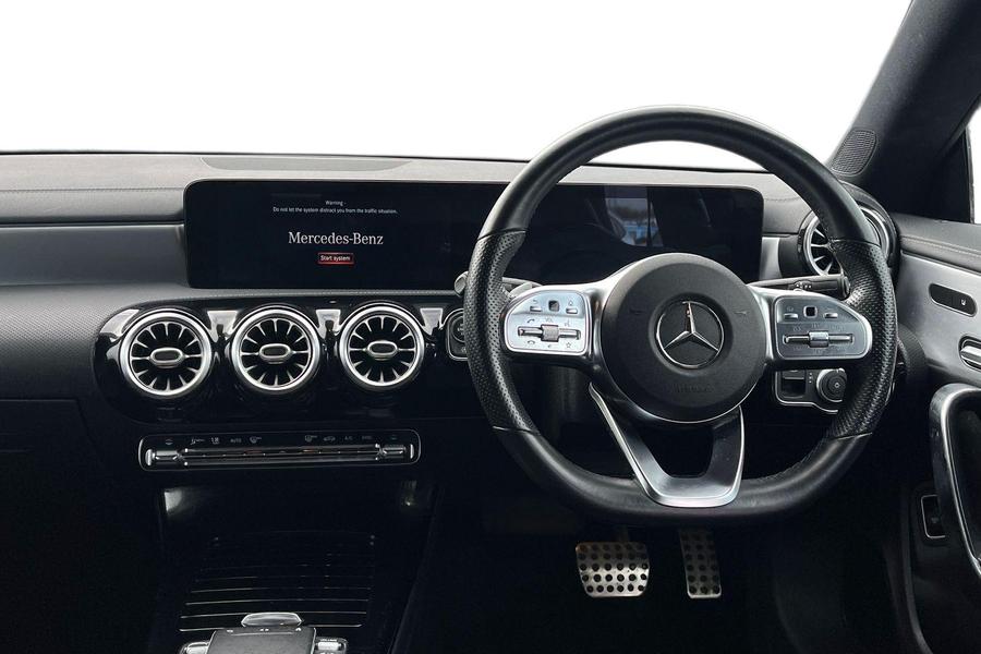Mercedes-Benz CLA Photo autoimg-3ad1f0440d3259cc4dc28da43bc9241c90d5fec3.jpg