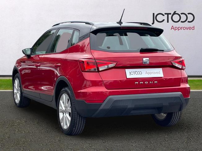 SEAT Arona Photo 3
