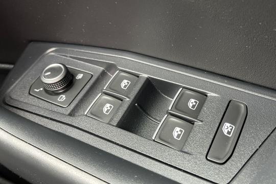 Volkswagen T-roc Photo autoimg-3ad7f7b8a0dbddc00de6034a0018fb04a0be2fd7.jpg