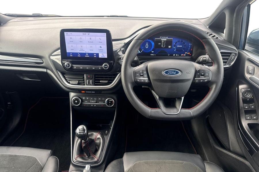 Ford FIESTA Photo autoimg-3ad87f6c936d79c8caaefb3efa2df5df5e60219f.jpg