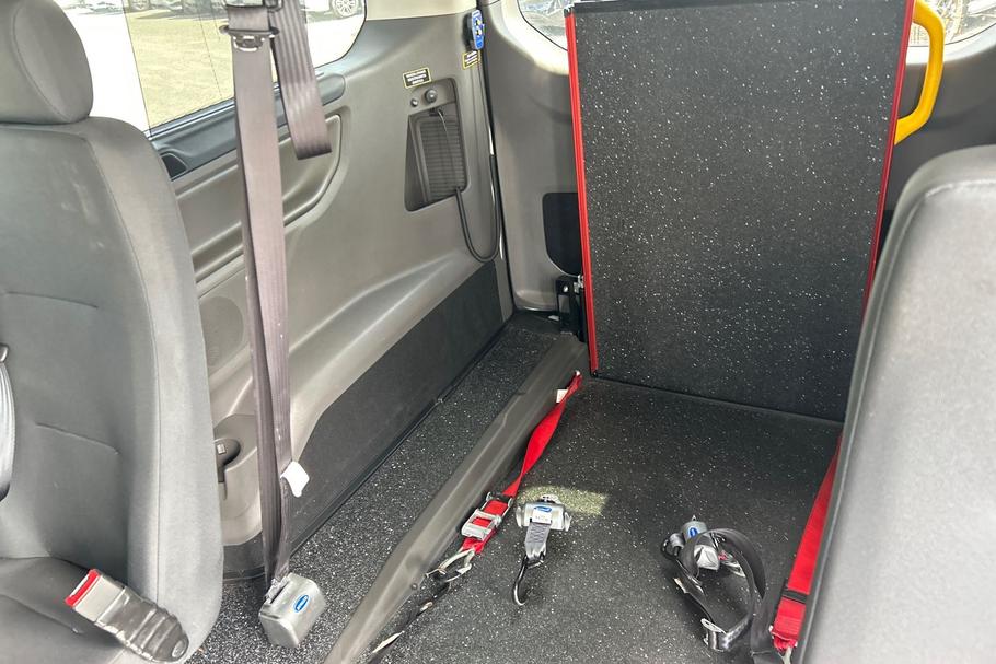 Used Ford TOURNEO CUSTOM SF20OPZ 5
