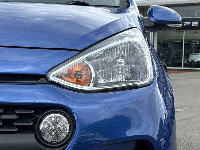 HYUNDAI i10 Photo 26