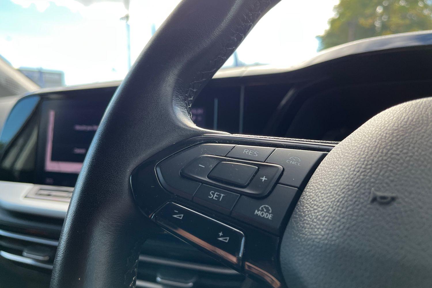 Ford TRANSIT CONNECT Photo 34