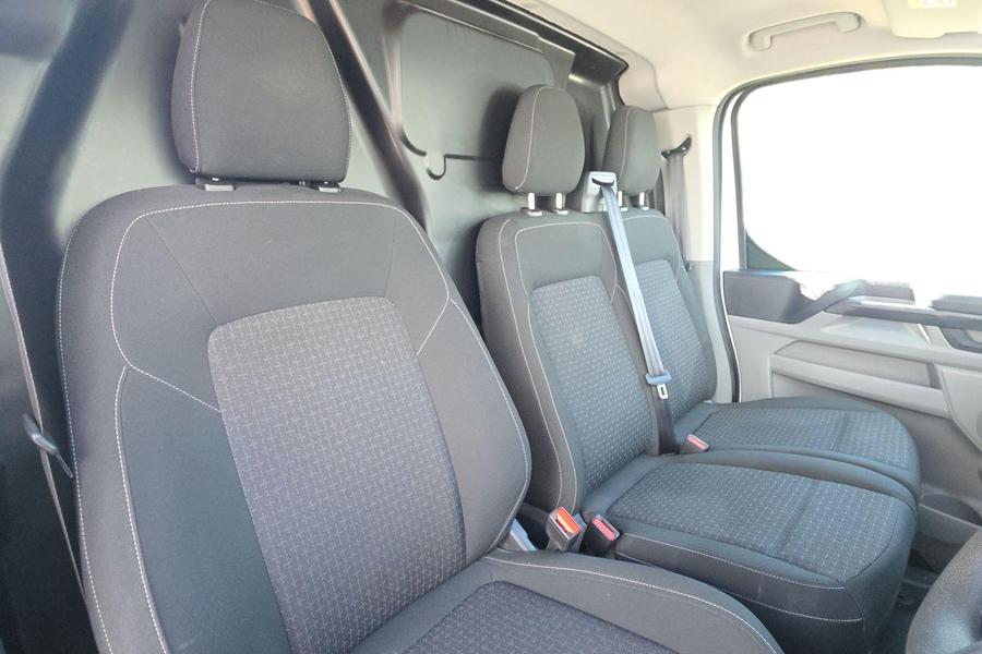 Ford TRANSIT CUSTOM Photo autoimg-3ade4071c5aa10248a19a55821e5260218669762.jpg