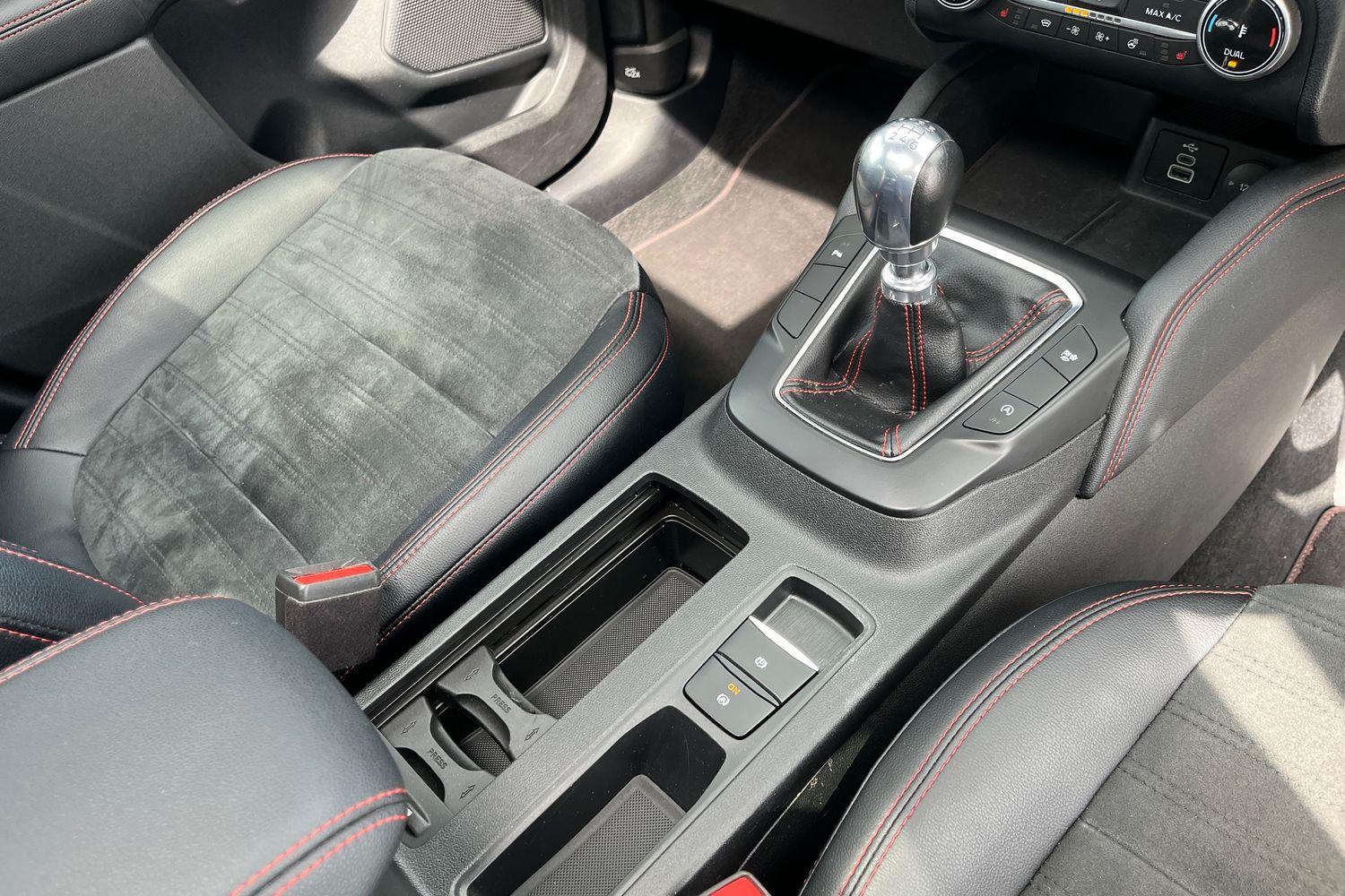 Ford Kuga Photo 36