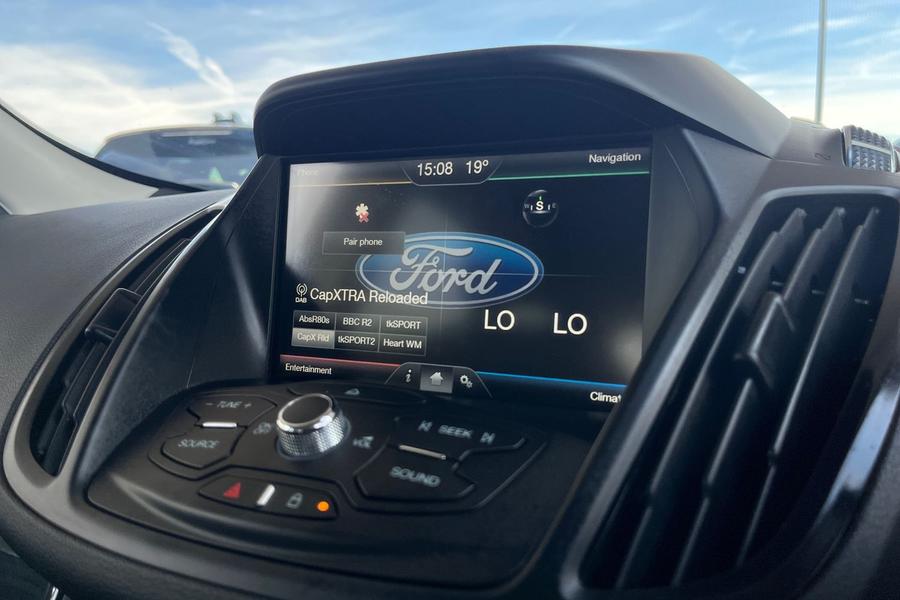 Ford KUGA Photo autoimg-3ae04e60b6b598a2b4d0336a136f692322864d2a.jpg