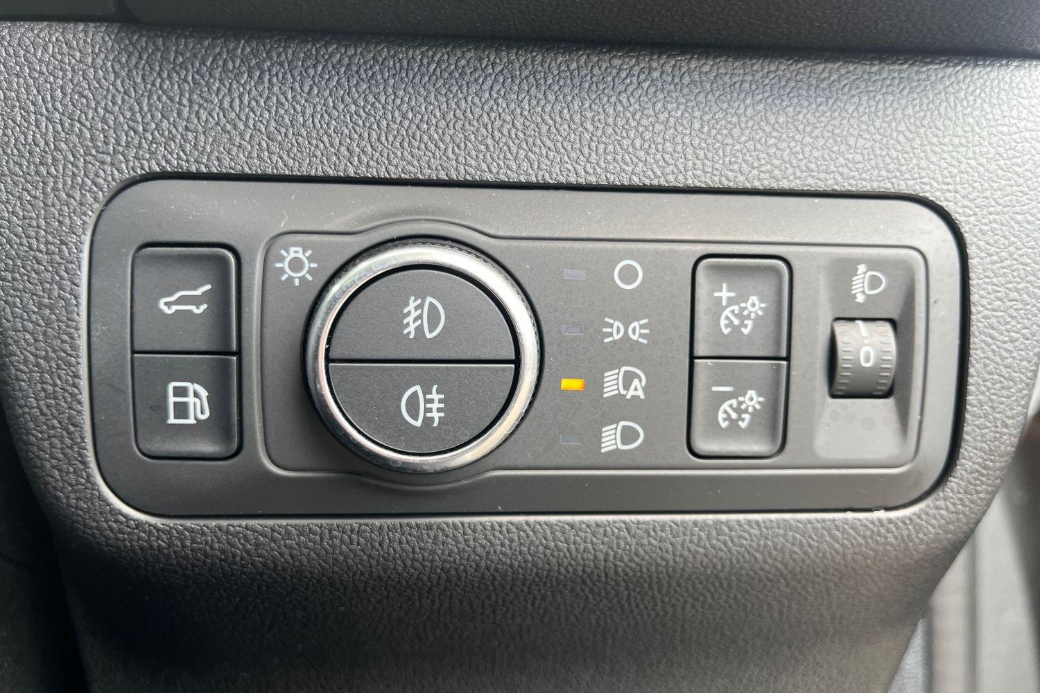 Ford KUGA Photo 33
