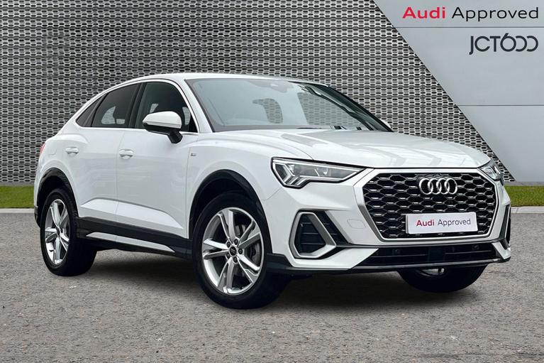 Used 2024 AUDI Q3 1.5 TFSI CoD 35 S line Sportback 5dr Petrol S Tronic Euro 6 (s/s) (150 ps) White at JCT600