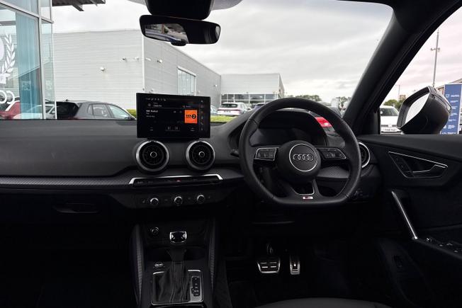 AUDI Q2 Photo 36