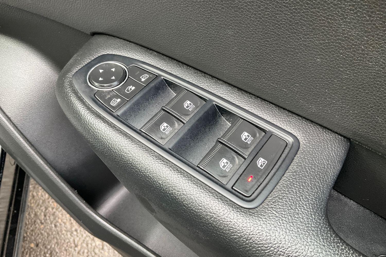 Renault ARKANA Photo 15