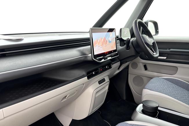 VOLKSWAGEN ID. Buzz Photo 2