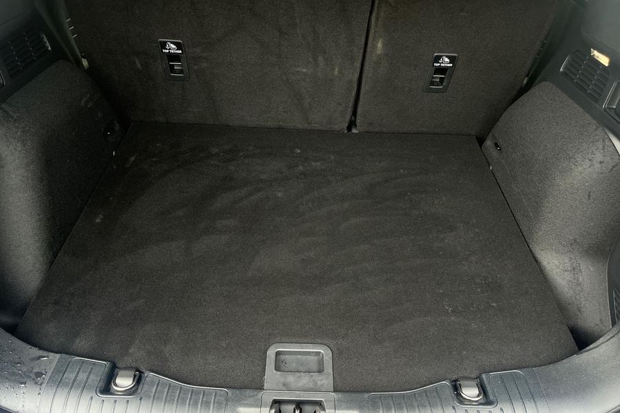 Ford KUGA Photo autoimg-3aeb4173ea6a91ef41fd1ec4b0df00ed4f03c4d5.jpg