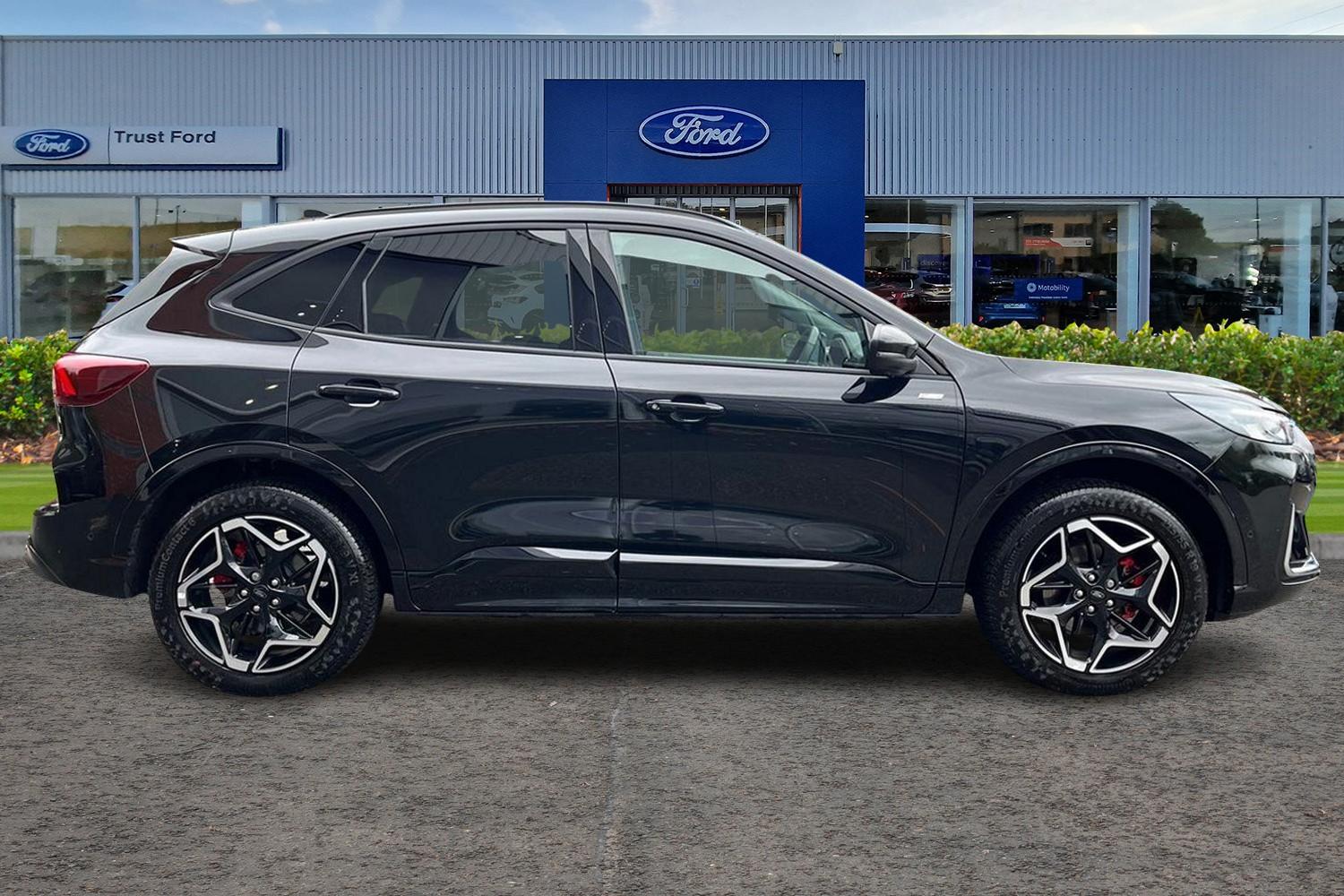Ford Kuga Photo 2