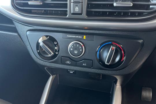 Hyundai i10 Photo autoimg-3af7ff898fe5ac4ea1279b45e3d0cdf50c5f0228.jpg