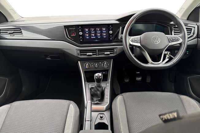 VOLKSWAGEN Polo Photo 10