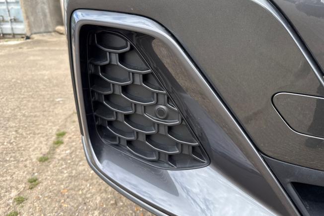 AUDI Q8 Photo 60