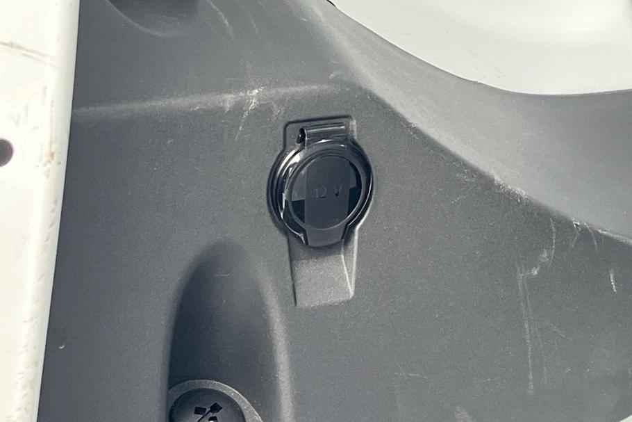 Used Ford TRANSIT CONNECT BG75DPO 34