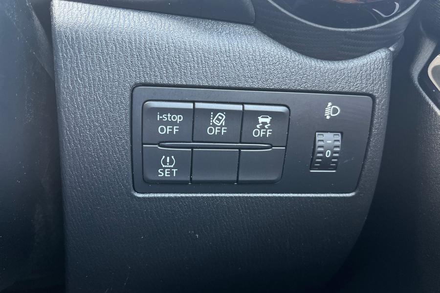 Mazda 2 Photo autoimg-3b089c09792d4e1bdab5c409043856ad1c29114b.jpg