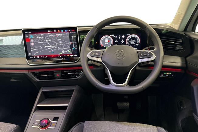VOLKSWAGEN Tiguan Photo 11