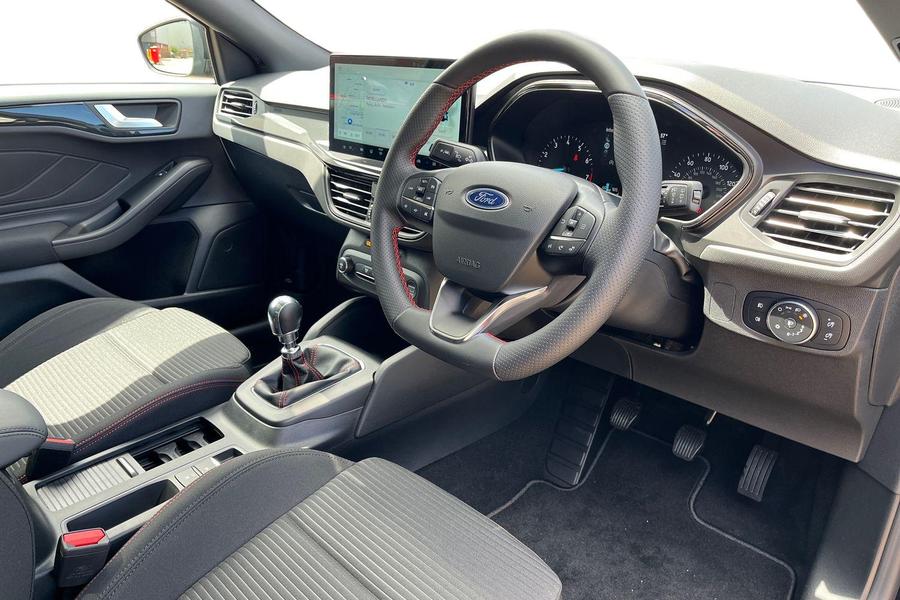 Ford Focus Photo autoimg-3b0b54b1de569e9a6e84a520d86ac1af7f9f1689.jpg
