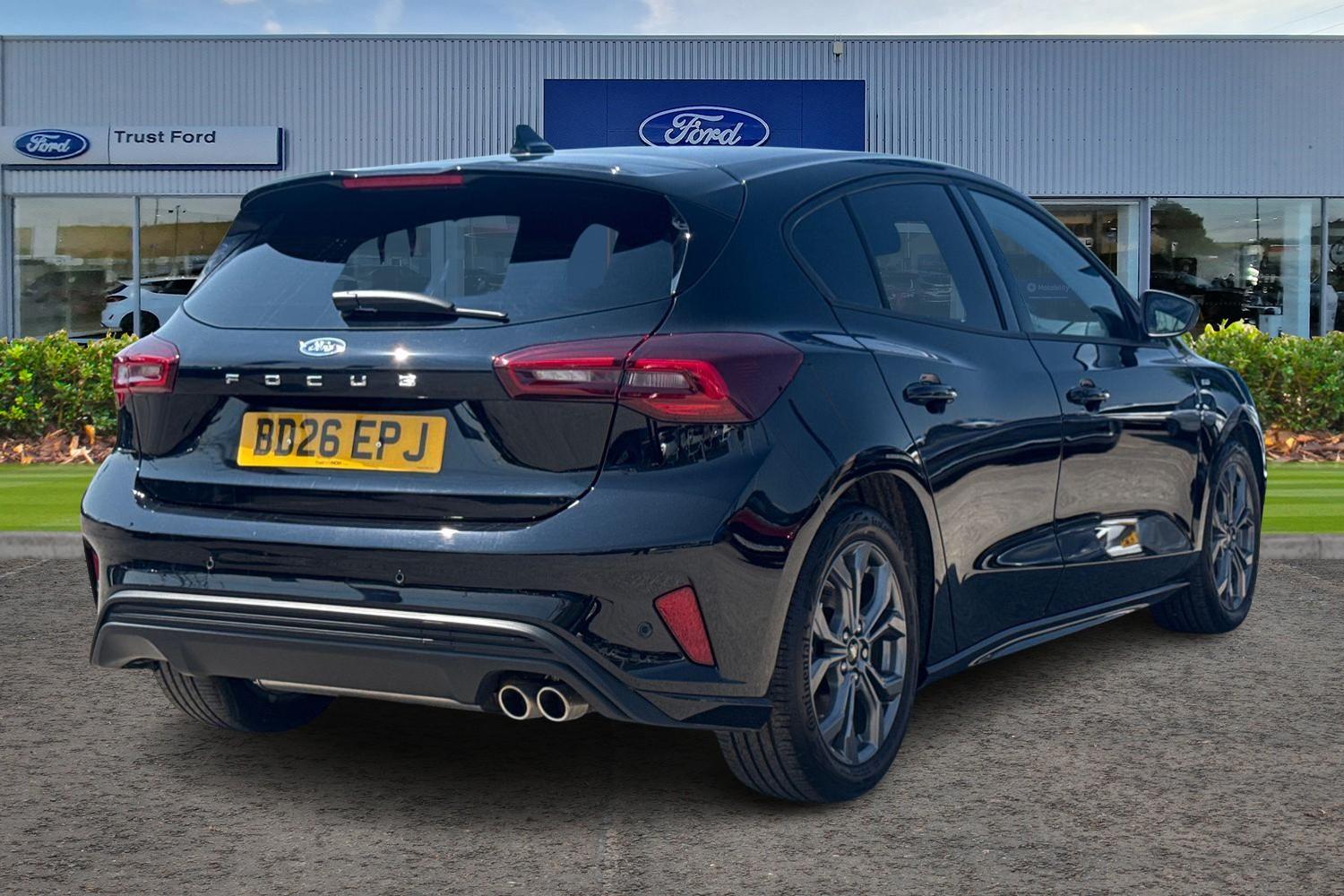 Ford FOCUS Photo 3