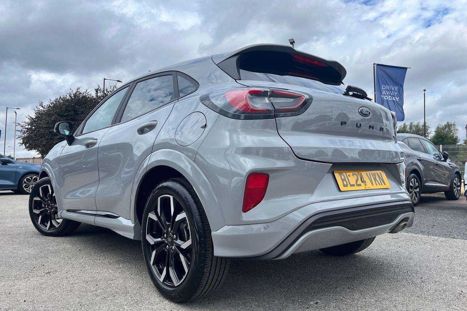Ford PUMA Photo 37