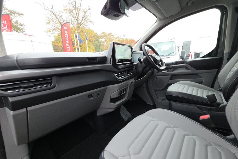 Used Ford TOURNEO CUSTOM 4