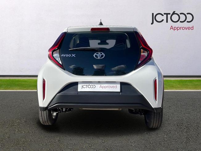 TOYOTA Aygo X Photo 7
