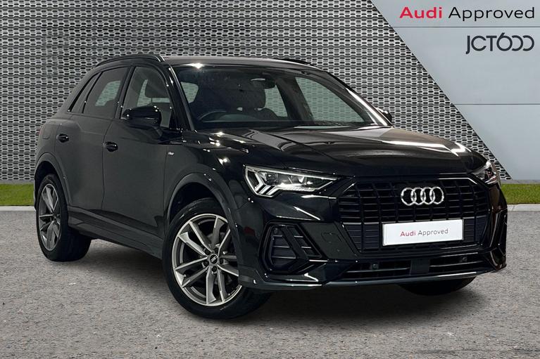 Used 2022 AUDI Q3 1.5 TFSI CoD 35 Black Edition SUV 5dr Petrol Manual Euro 6 (s/s) (150 ps) Black at JCT600