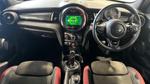 MINI Hatch Photo 8
