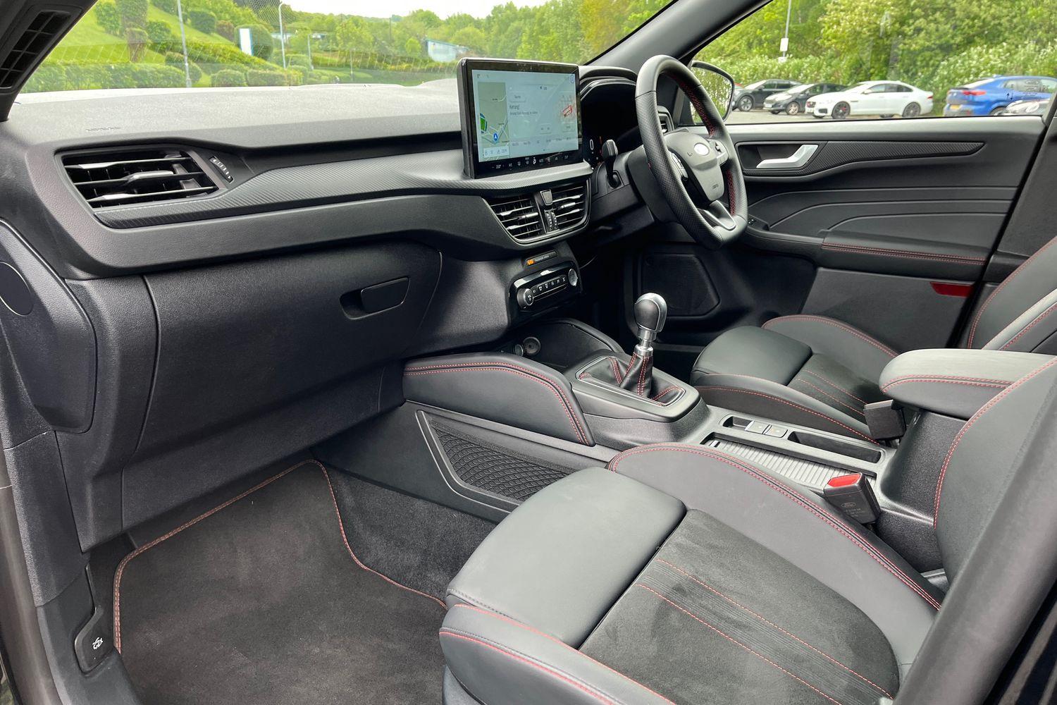 Ford KUGA Photo 17