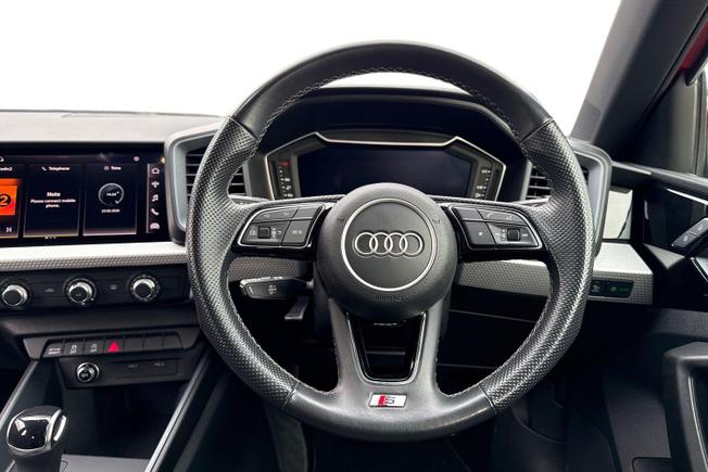 AUDI A1 Photo 11