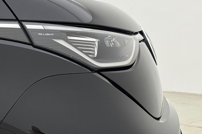 VOLKSWAGEN ID. Buzz Photo 19