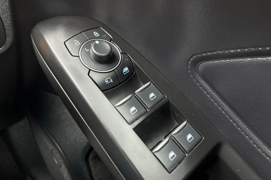 Ford FOCUS Photo autoimg-3b304ee1272bf02c30219f560560cd3e42b073be.jpg