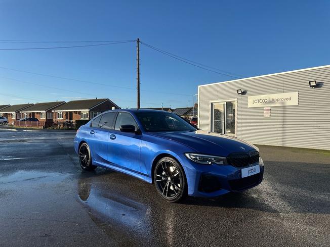 BMW 3 Series Photo 21