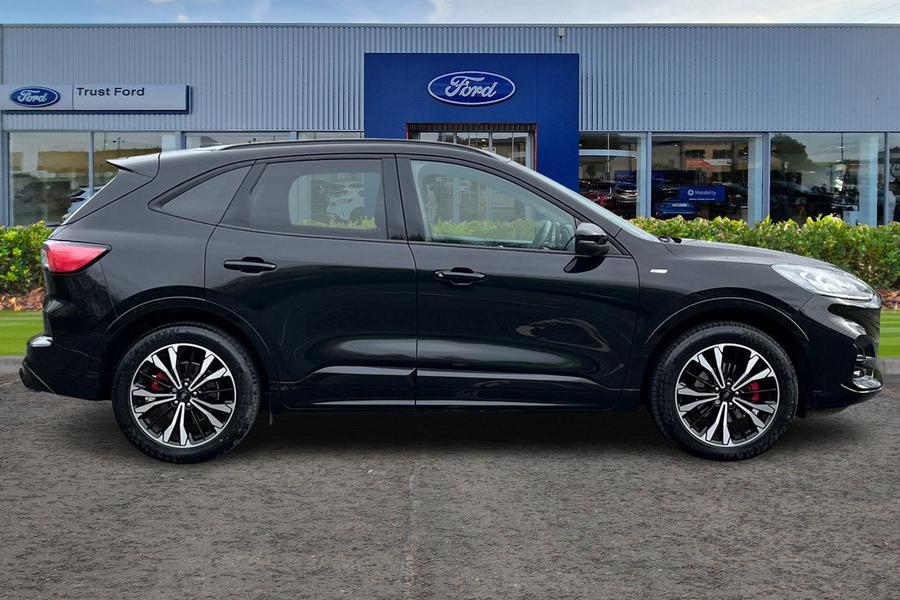 Ford KUGA Photo autoimg-3b370667df88738d088b8fd6505ceebba14620a3.jpg