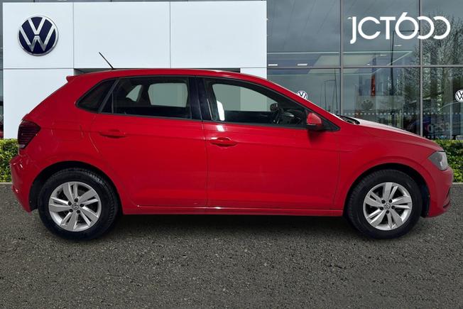 VOLKSWAGEN Polo Photo 4