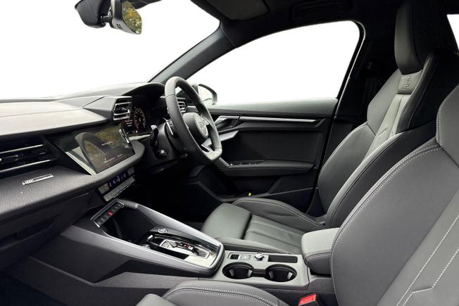 AUDI A3 Photo 2