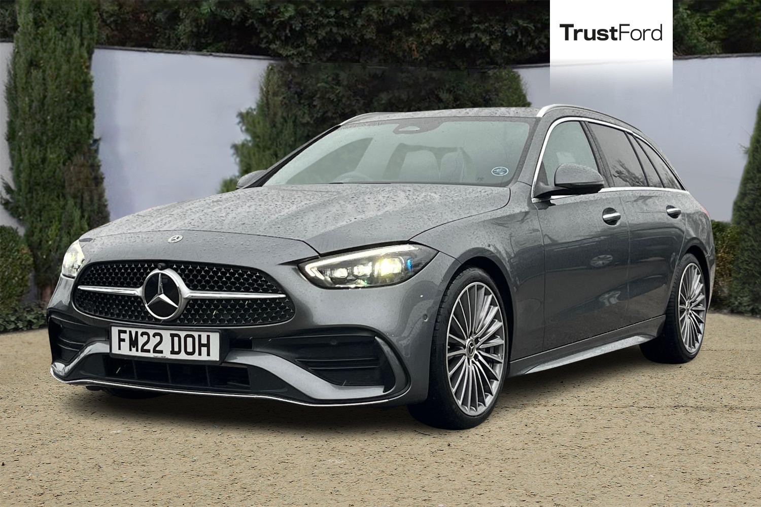 Mercedes-Benz C CLASS Photo 4
