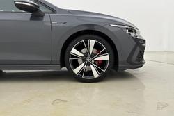 VOLKSWAGEN Golf Photo 5