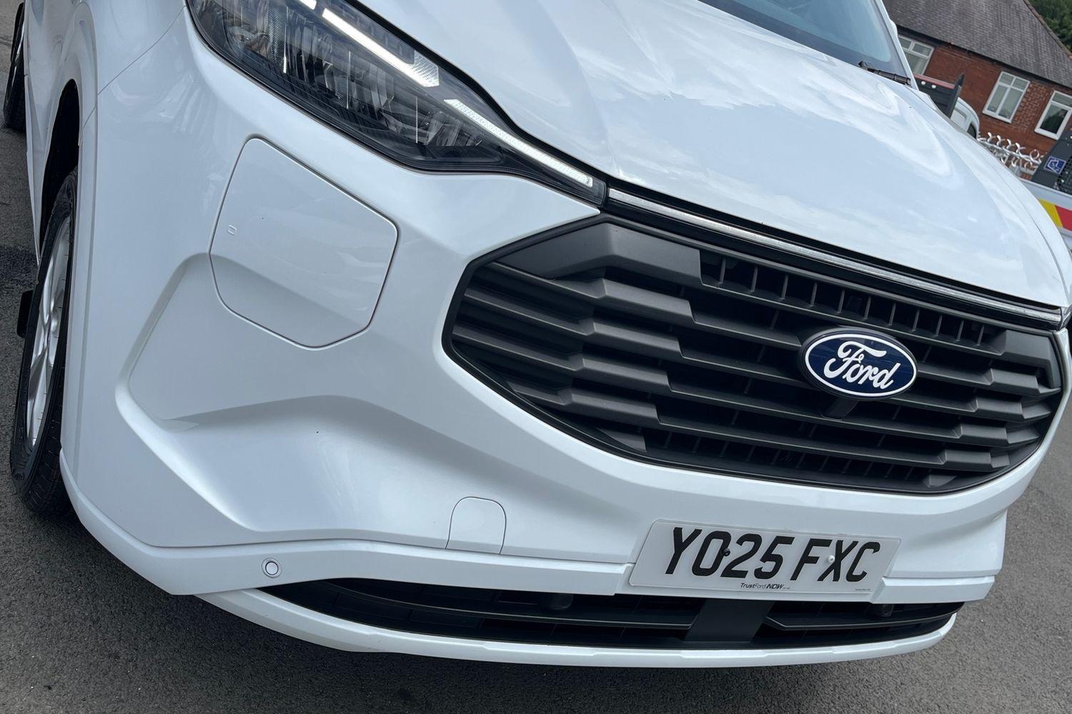 Ford TRANSIT CUSTOM Photo 39