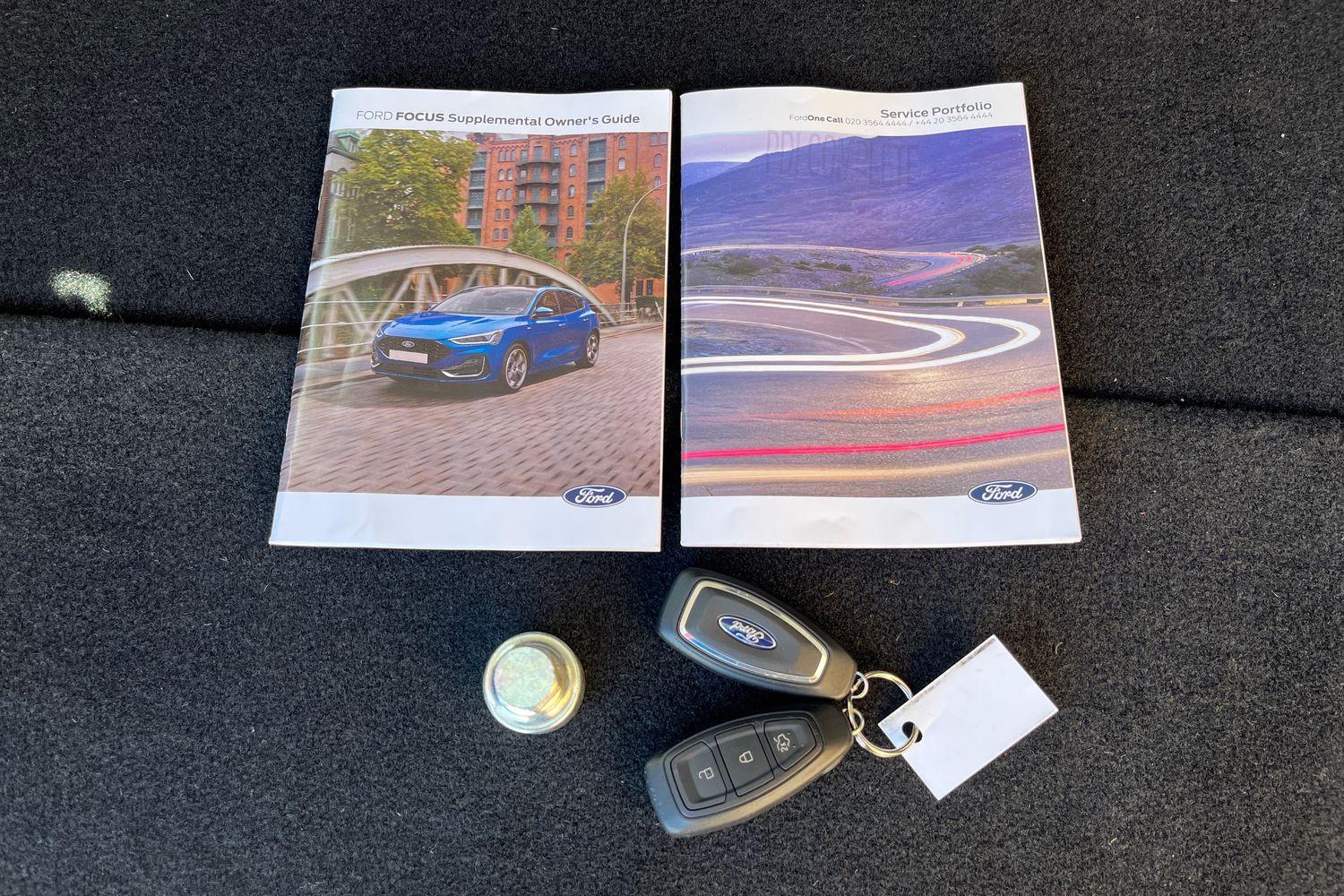 Ford FOCUS Photo 21