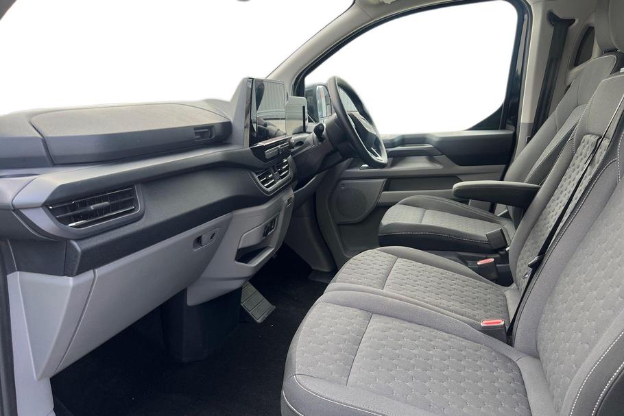 Used Ford TOURNEO CUSTOM WN26TWG 3