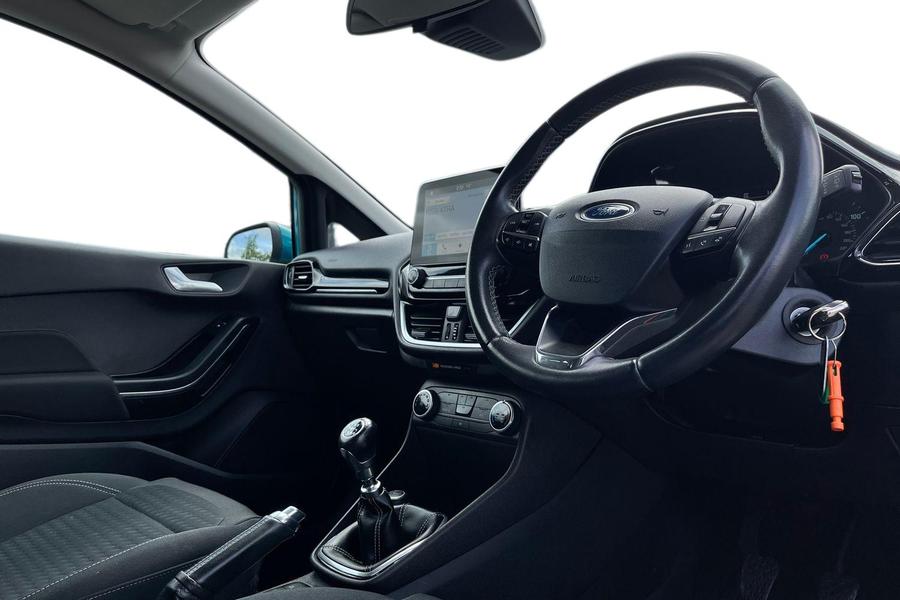 Ford Fiesta Photo autoimg-3b4bba62e50b4d02587036b789d4c4cb7483df68.jpg