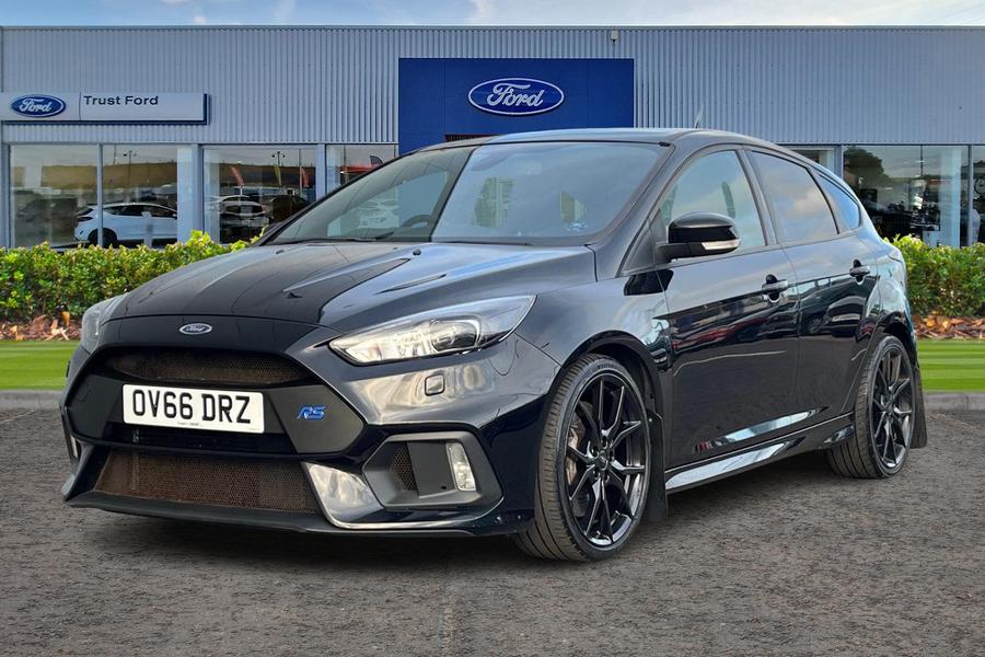 Ford FOCUS RS Photo autoimg-3b4cf0ab5e0f37d9142f041182a87f14c7e361bf.jpg