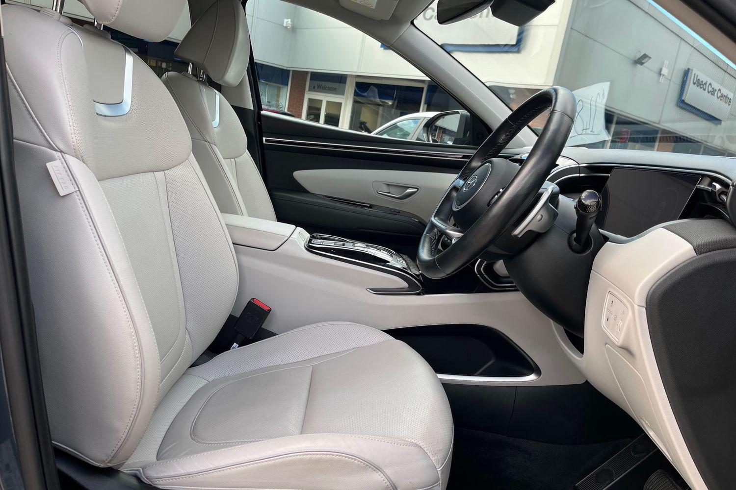 Hyundai TUCSON Photo 16