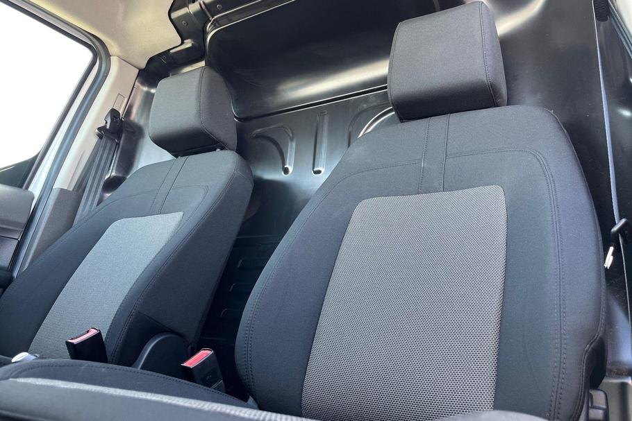 Used Ford TRANSIT CONNECT YO73XBB 11