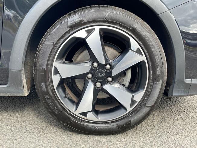 Ford Focus Photo 5